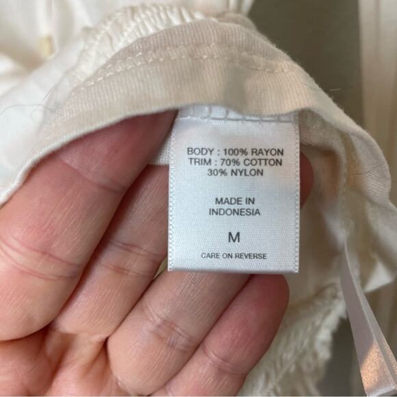 NY&Co Bright Cream Faux Button Down Stretchy Top w/ Lace Back Panel Size M - Picture 7 of 8